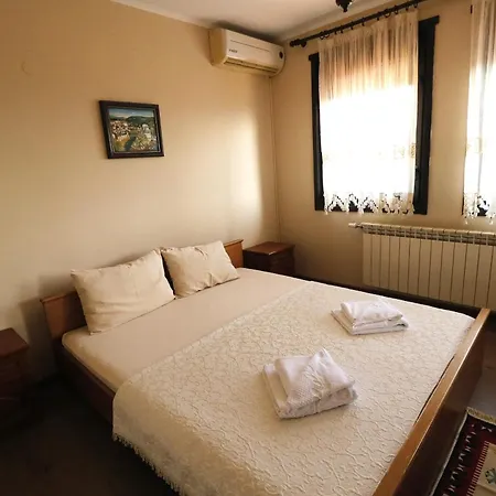 Family Arbanashka Sreshta 호텔 알바나시